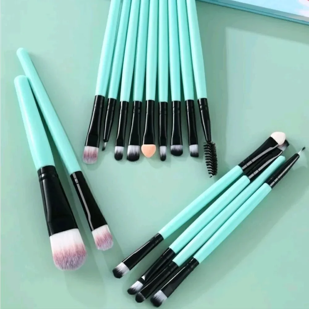 New 15 piece dual fiber blue makeup brush set